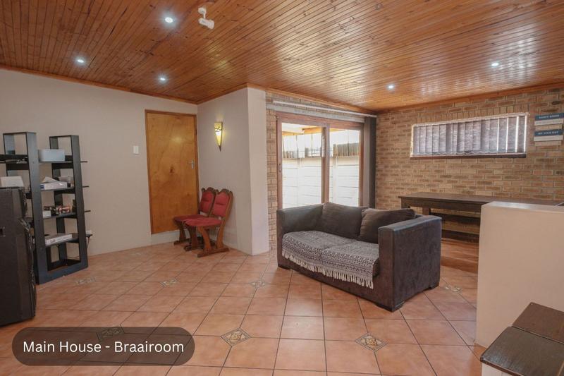 7 Bedroom Property for Sale in Chrismar Western Cape